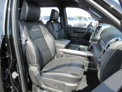 2022 RAM 2500 Laramie Crew Cab 4x4 6'4" Box