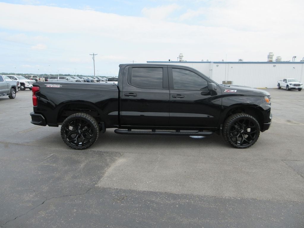 2022 Chevrolet Silverado 1500 Custom Trail Boss