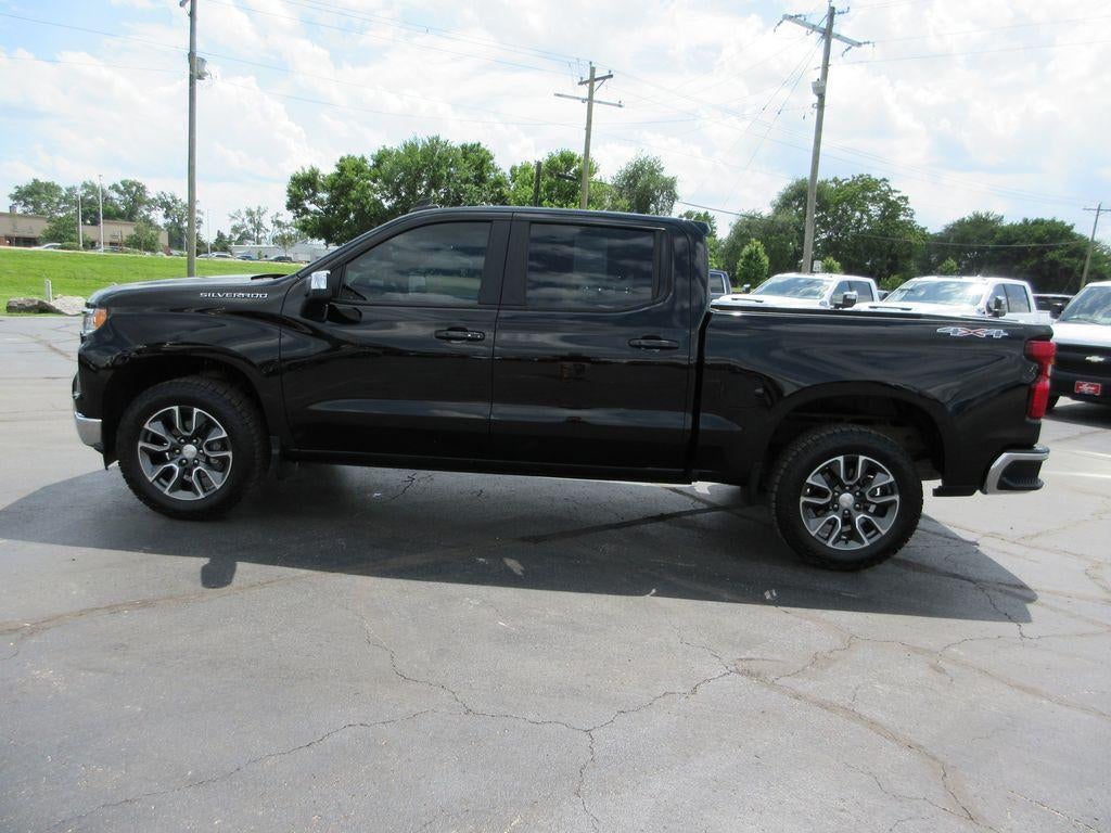 2023 Chevrolet Silverado 1500 LT (2FL)