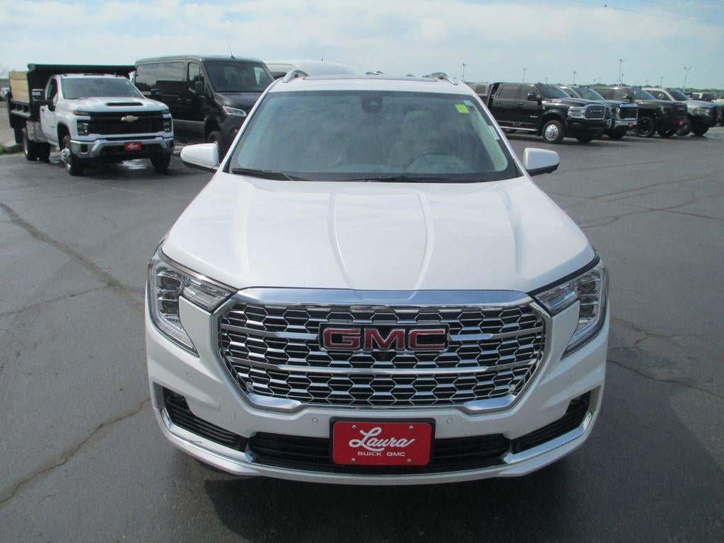 2024 GMC Terrain Denali