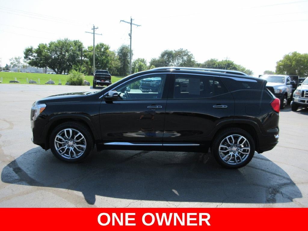 2022 GMC Terrain Denali