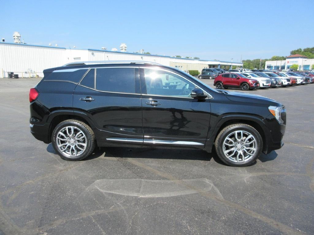 2022 GMC Terrain Denali