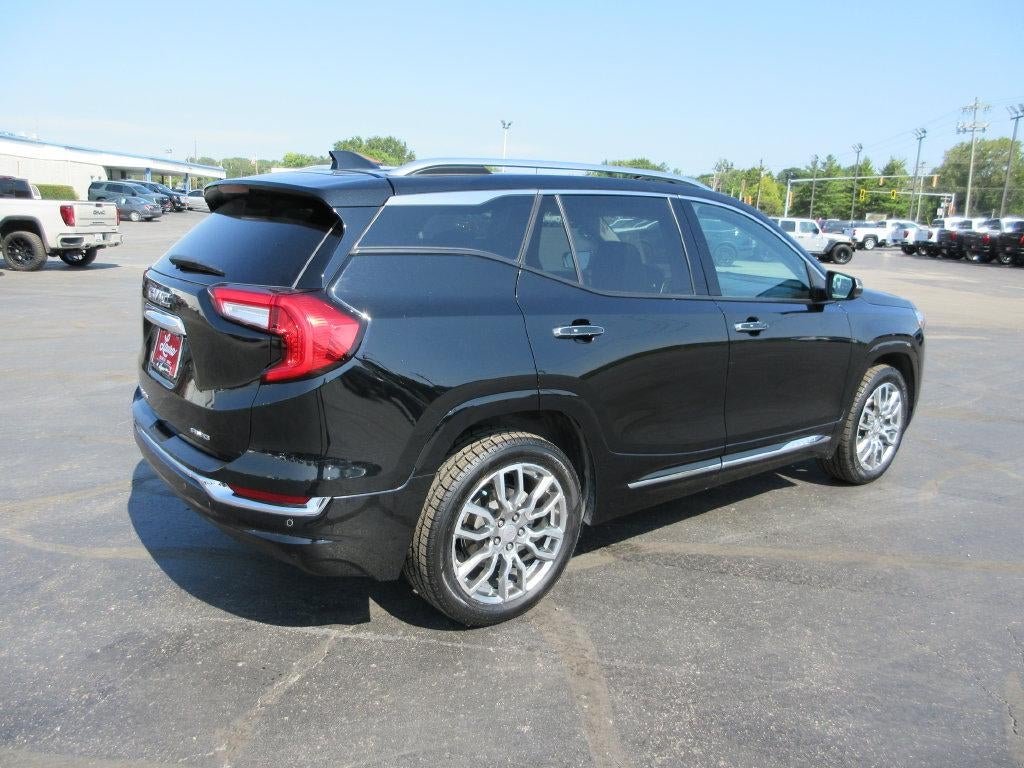 2022 GMC Terrain Denali