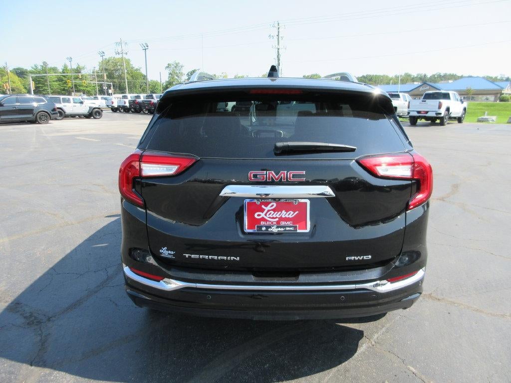 2022 GMC Terrain Denali