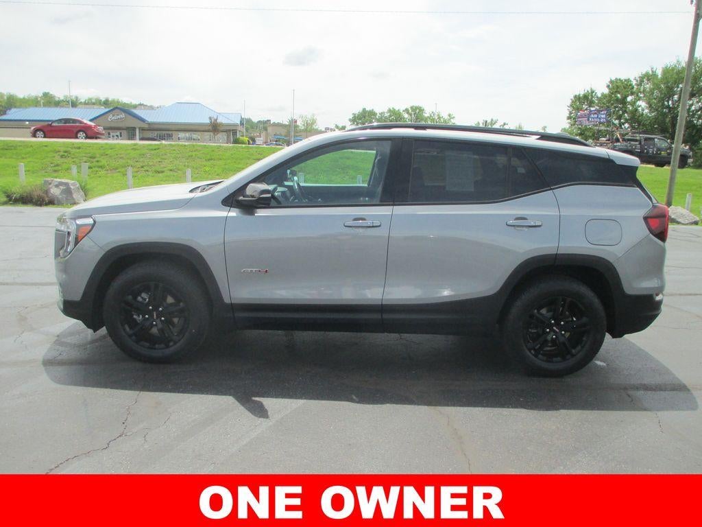 2023 GMC Terrain AT4