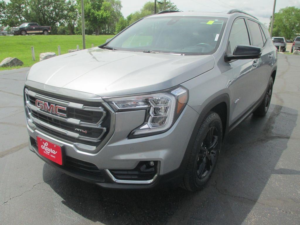 2023 GMC Terrain AT4
