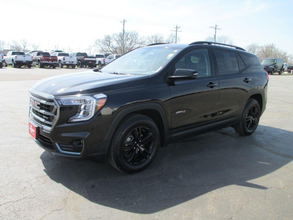 2022 GMC Terrain AT4