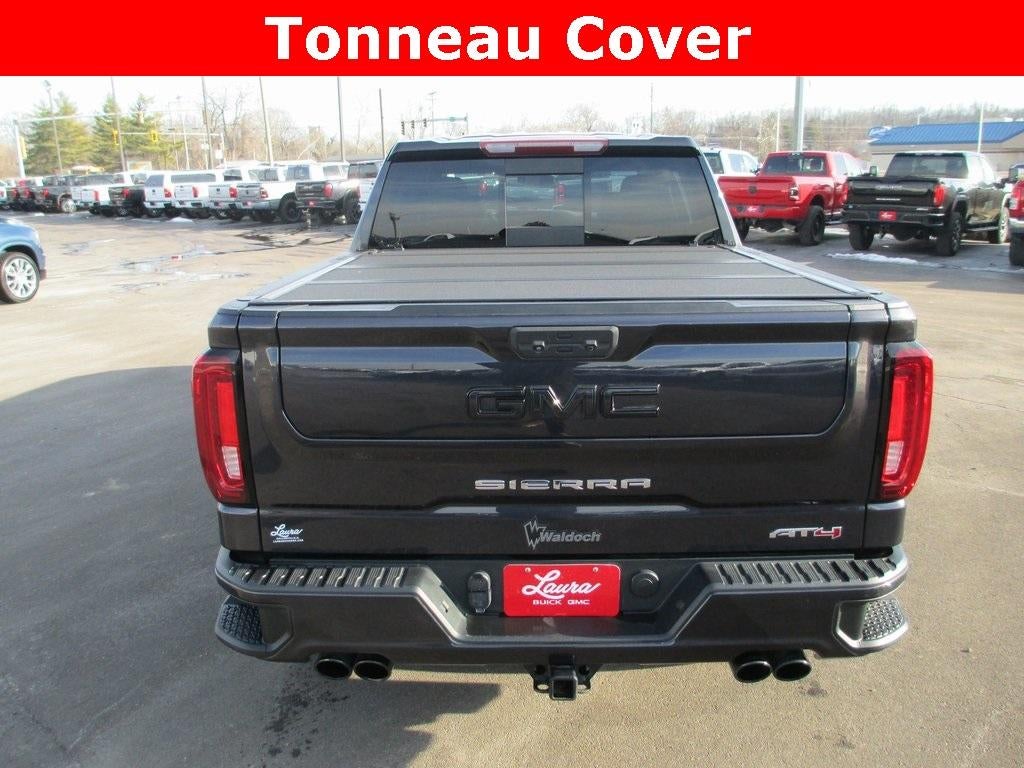 2022 GMC Sierra 1500 AT4