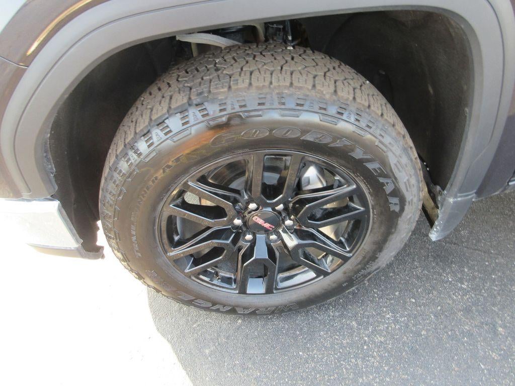 2025 GMC Sierra 1500 SLE