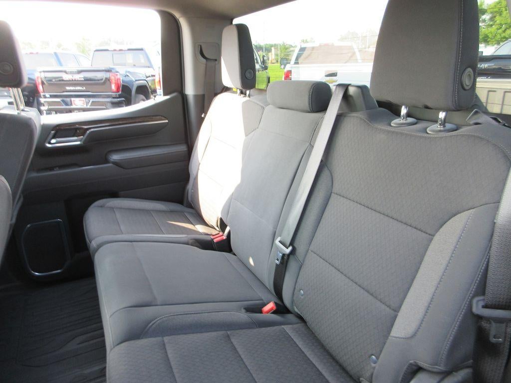 2025 GMC Sierra 1500 SLE