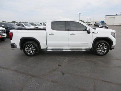 2024 GMC Sierra 1500 SLT