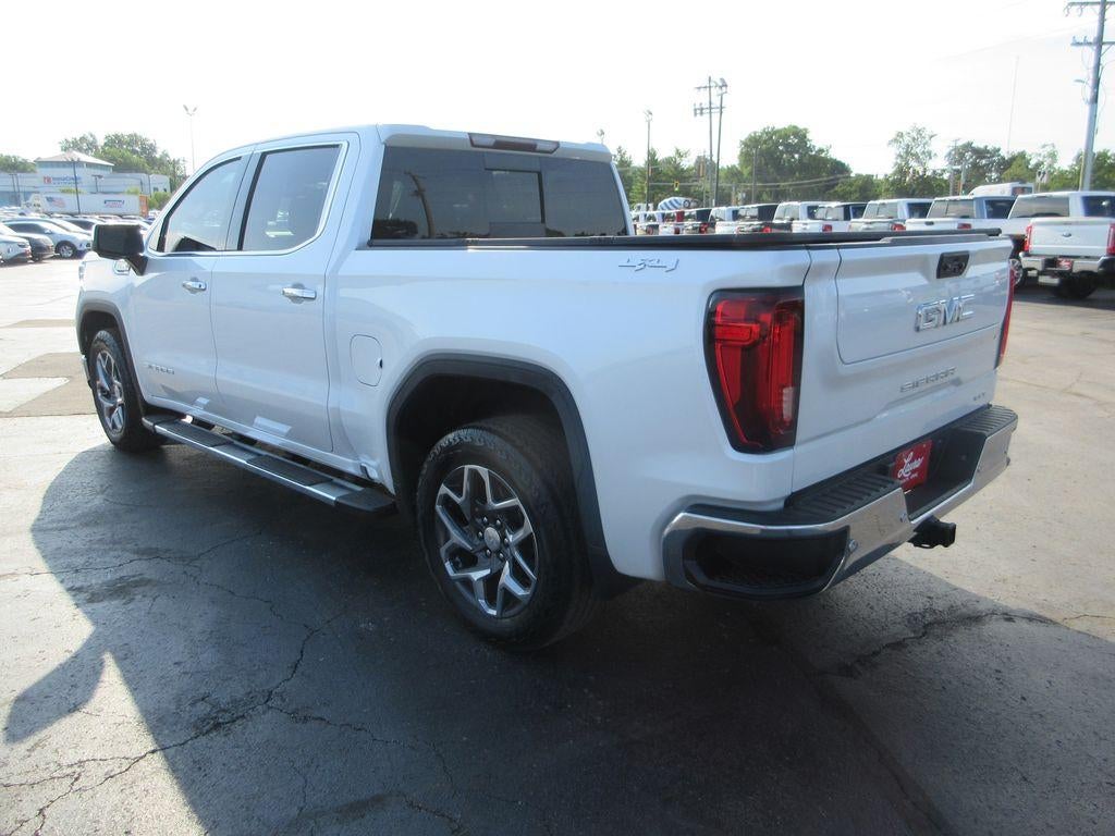 2022 GMC Sierra 1500 SLT