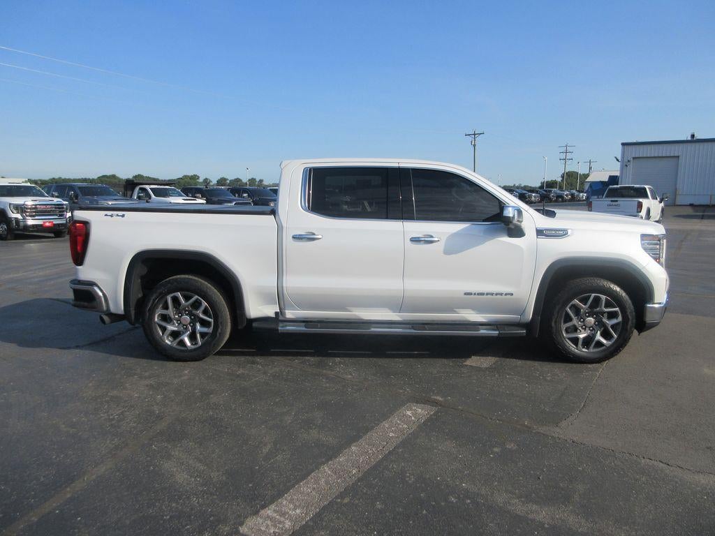 2022 GMC Sierra 1500 SLT