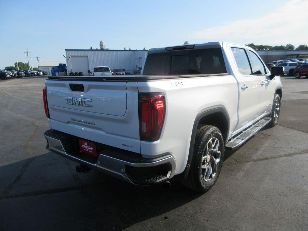 2022 GMC Sierra 1500 SLT