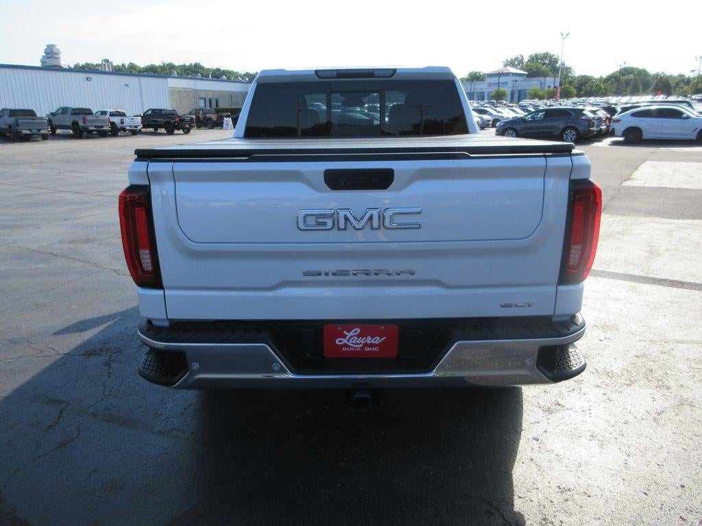 2022 GMC Sierra 1500 SLT