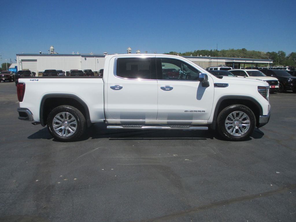 2022 GMC Sierra 1500 SLT