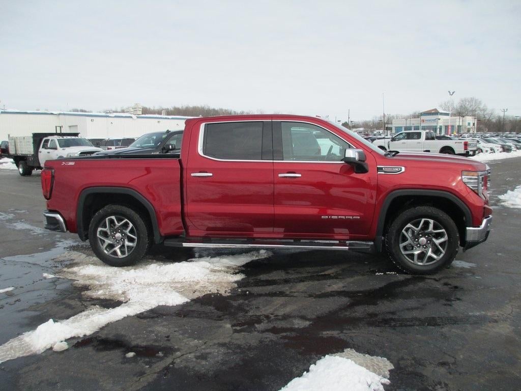 2024 GMC Sierra 1500 SLT