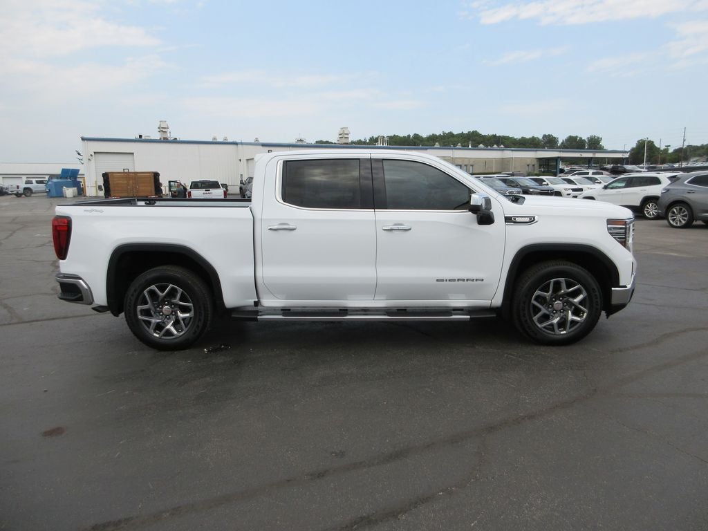 2022 GMC Sierra 1500 SLT