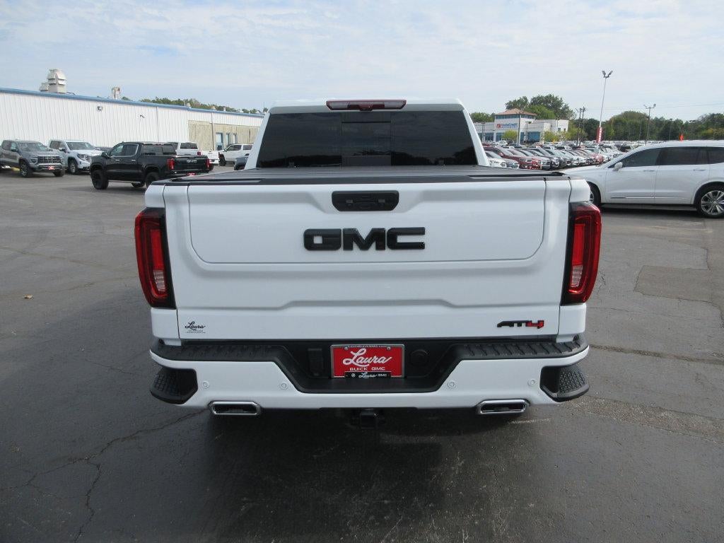 2025 GMC Sierra 1500 AT4