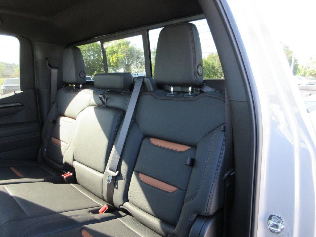 2026 GMC Sierra 1500 AT4 - Photo 13