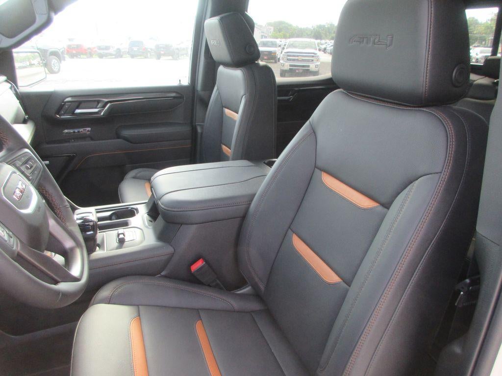 2026 GMC Sierra 1500 AT4 - Photo 13