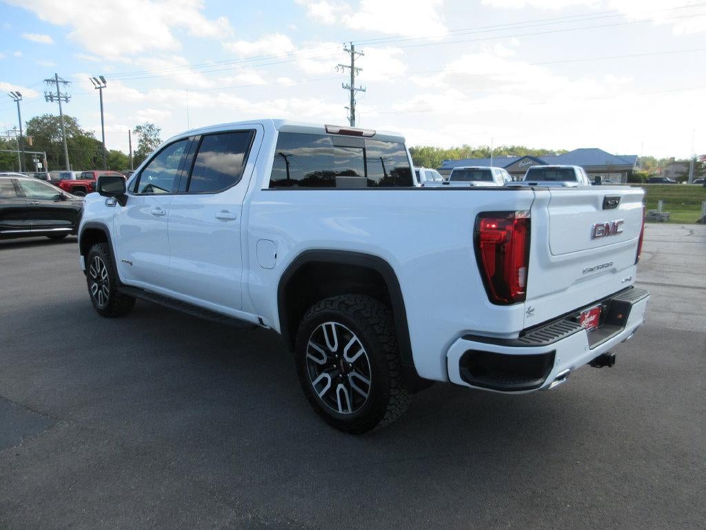 2025 GMC Sierra 1500 AT4