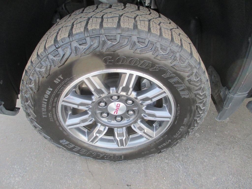 2025 GMC Sierra 1500 AT4