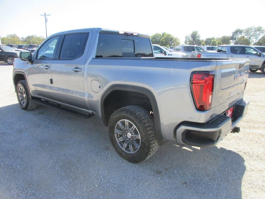2026 GMC Sierra 1500 AT4 - Photo 10