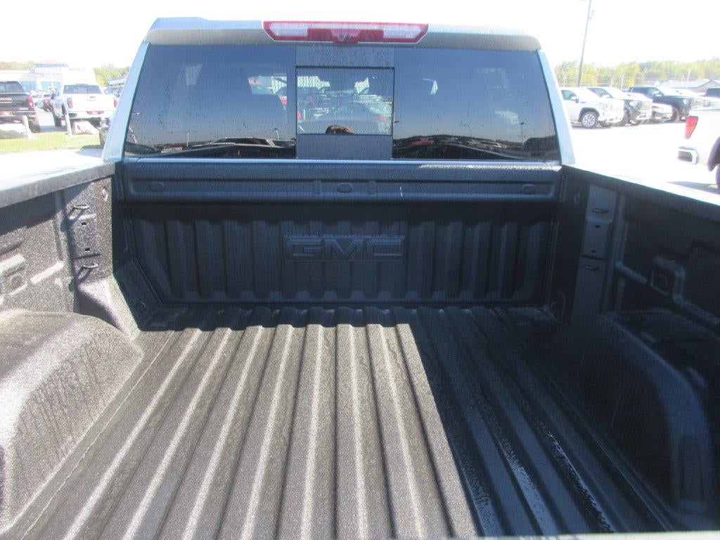 2026 GMC Sierra 1500 AT4 - Photo 9