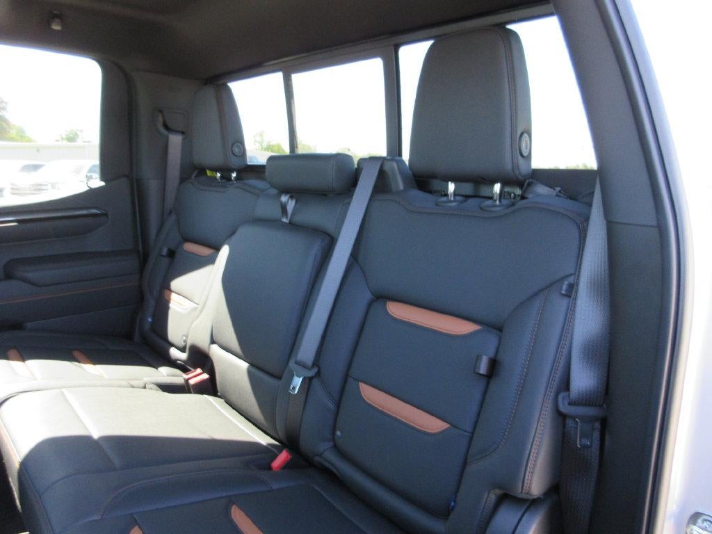 2026 GMC Sierra 1500 AT4 - Photo 17