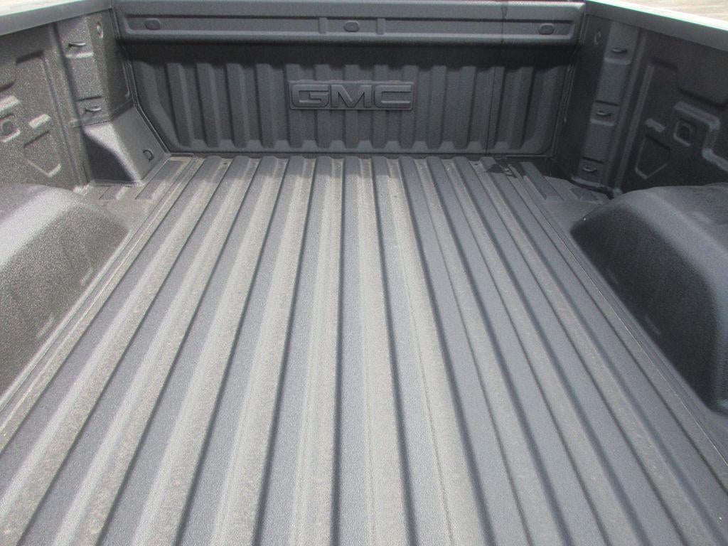 2026 GMC Sierra 1500 AT4 - Photo 9