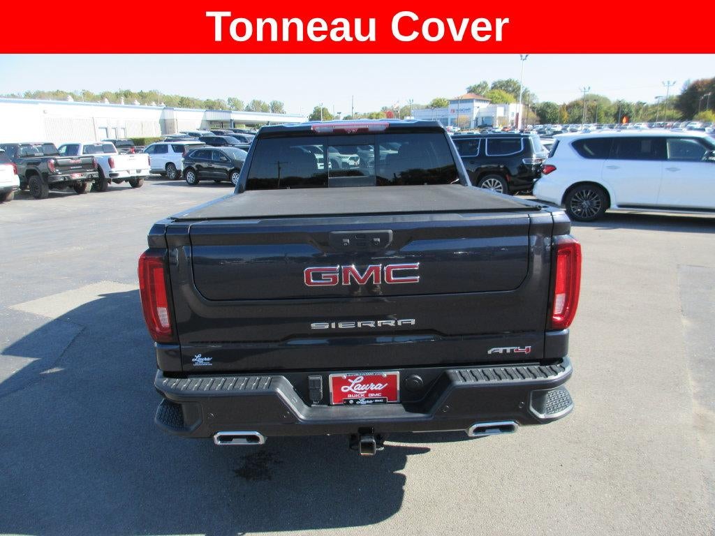 2022 GMC Sierra 1500 AT4