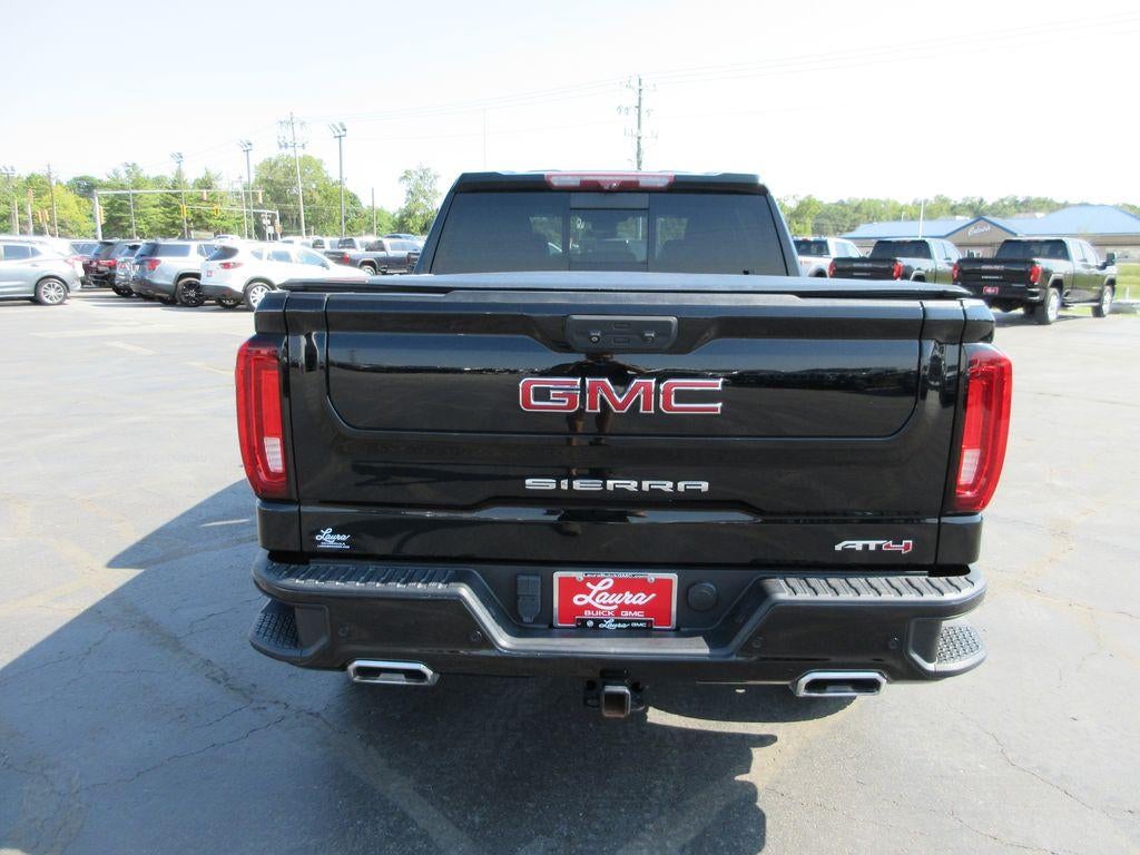 2022 GMC Sierra 1500 AT4