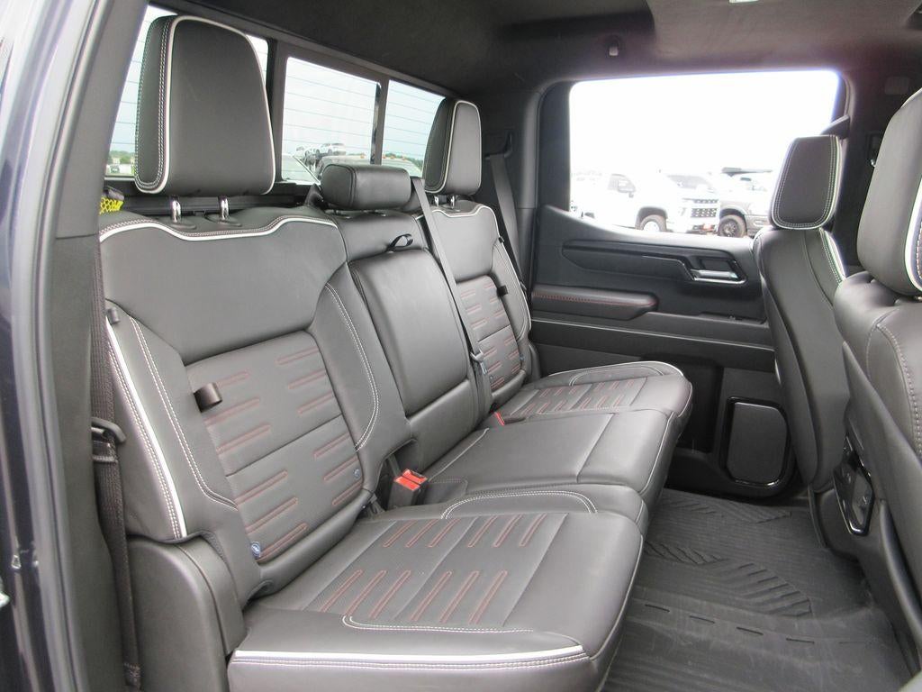 2025 GMC Sierra 1500 AT4X