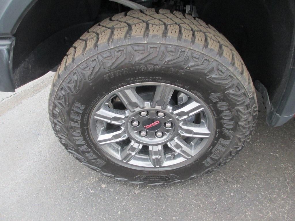 2025 GMC Sierra 1500 AT4X