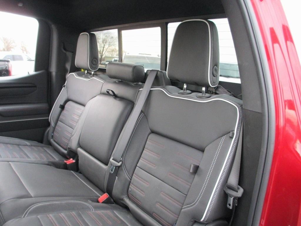 2025 GMC Sierra 1500 AT4X