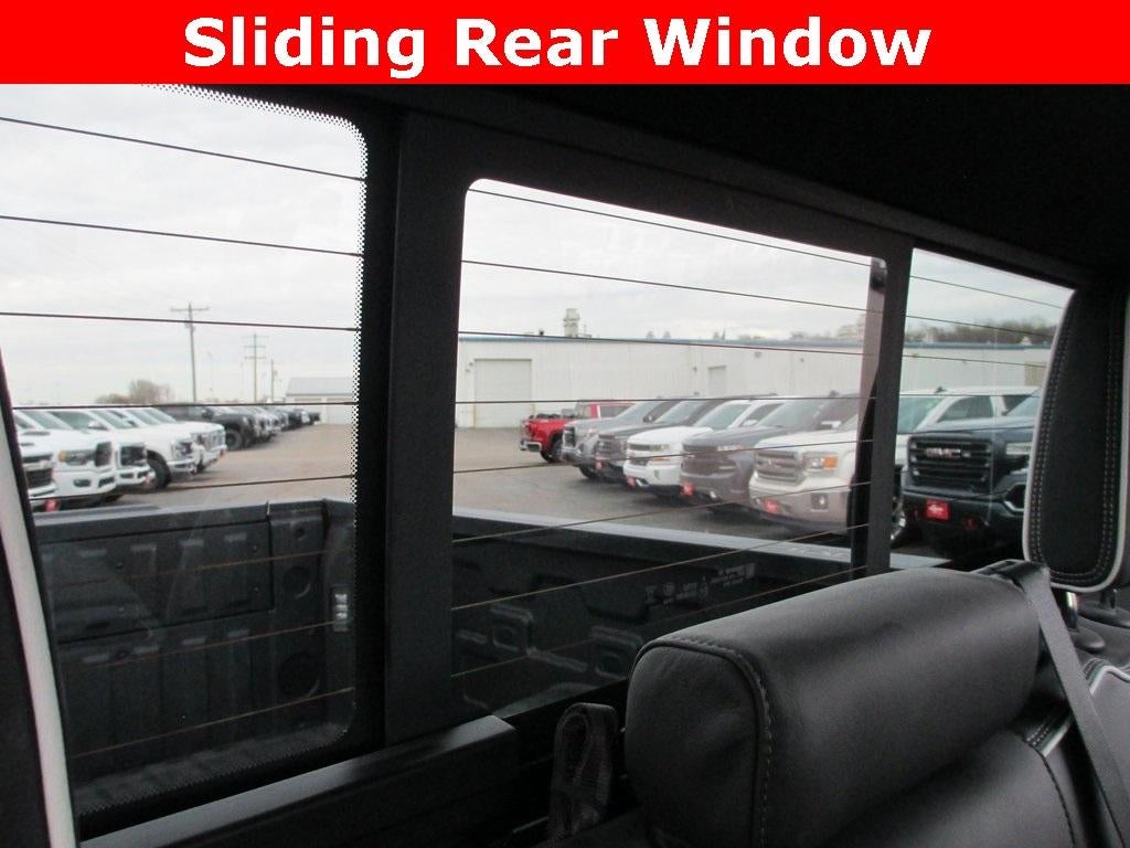 2025 GMC Sierra 1500 AT4X