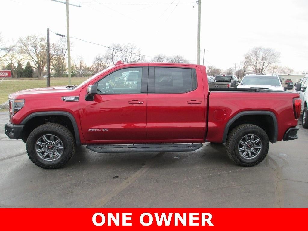 2025 GMC Sierra 1500 AT4X