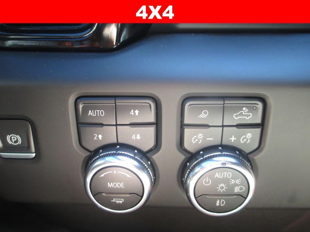 2023 GMC Sierra 1500 AT4X