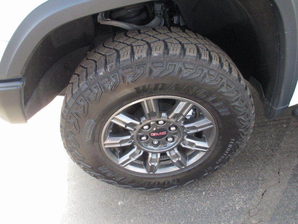 2024 GMC Sierra 1500 AT4X