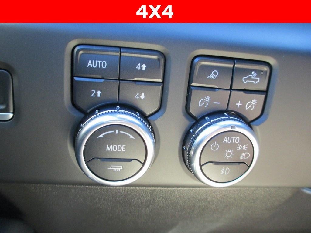 2025 GMC Sierra 1500 AT4X