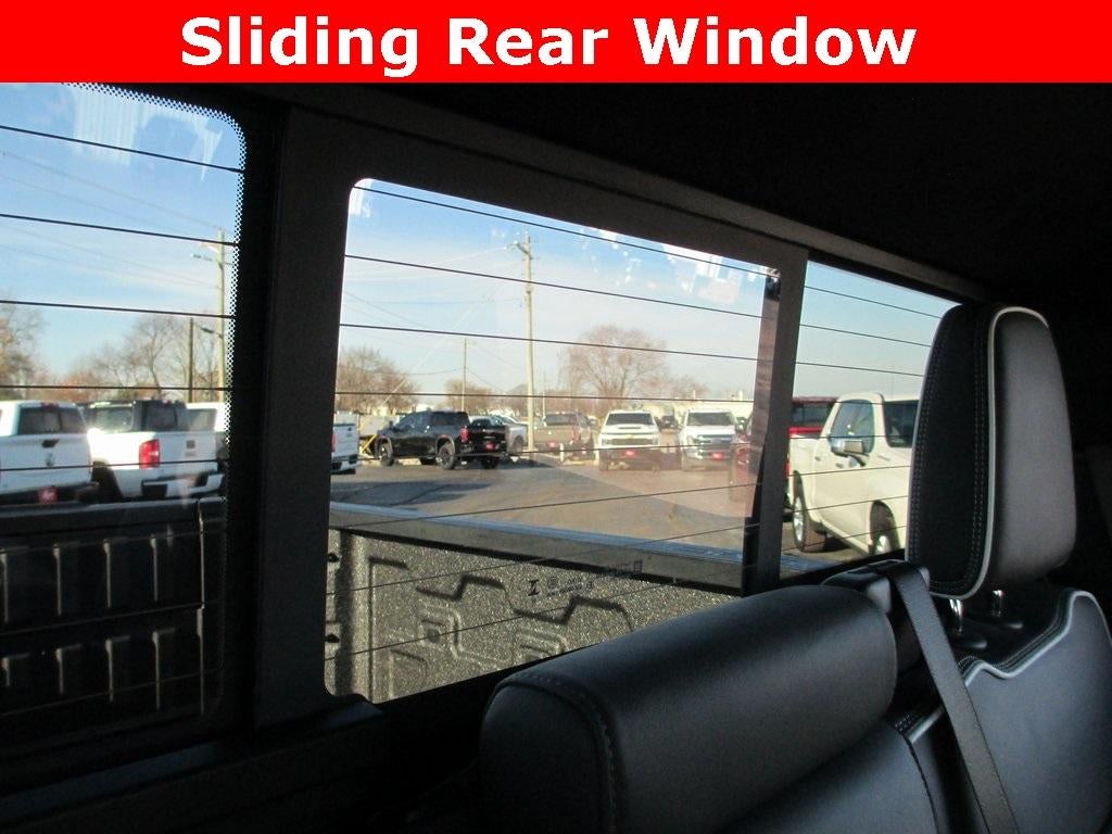 2025 GMC Sierra 1500 AT4X