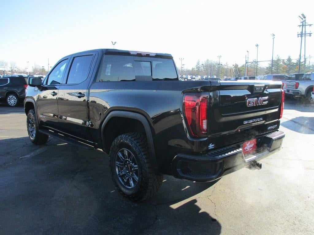 2025 GMC Sierra 1500 AT4X