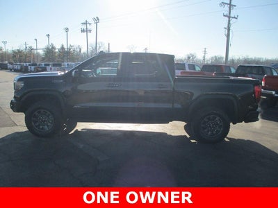 2025 GMC Sierra 1500 AT4X