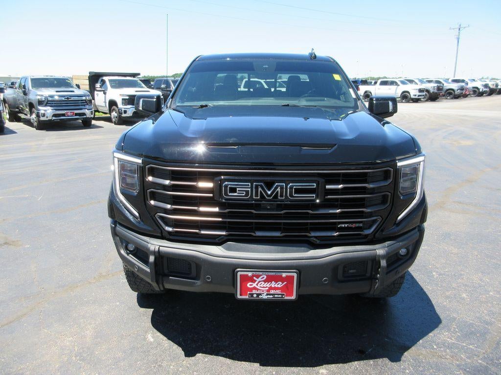 2023 GMC Sierra 1500 AT4X