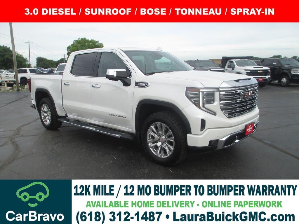 2022 GMC Sierra 4WD Crew Cab Short Box Denali's photo