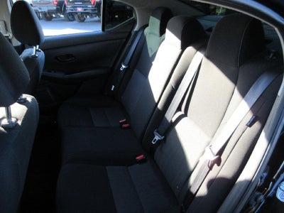 2024 Nissan Sentra SV Xtronic CVT
