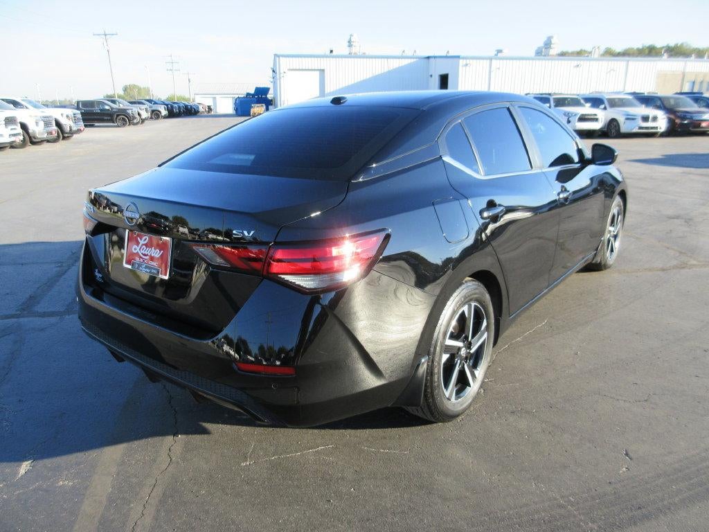 2024 Nissan Sentra SV Xtronic CVT