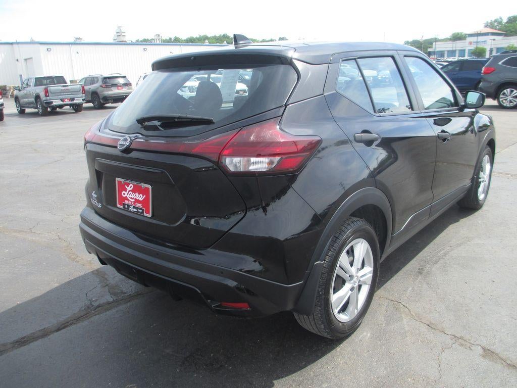 2023 Nissan Kicks S Xtronic CVT