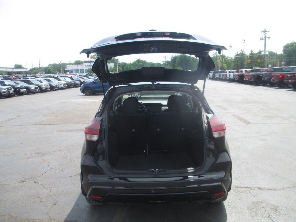 2023 Nissan Kicks S Xtronic CVT